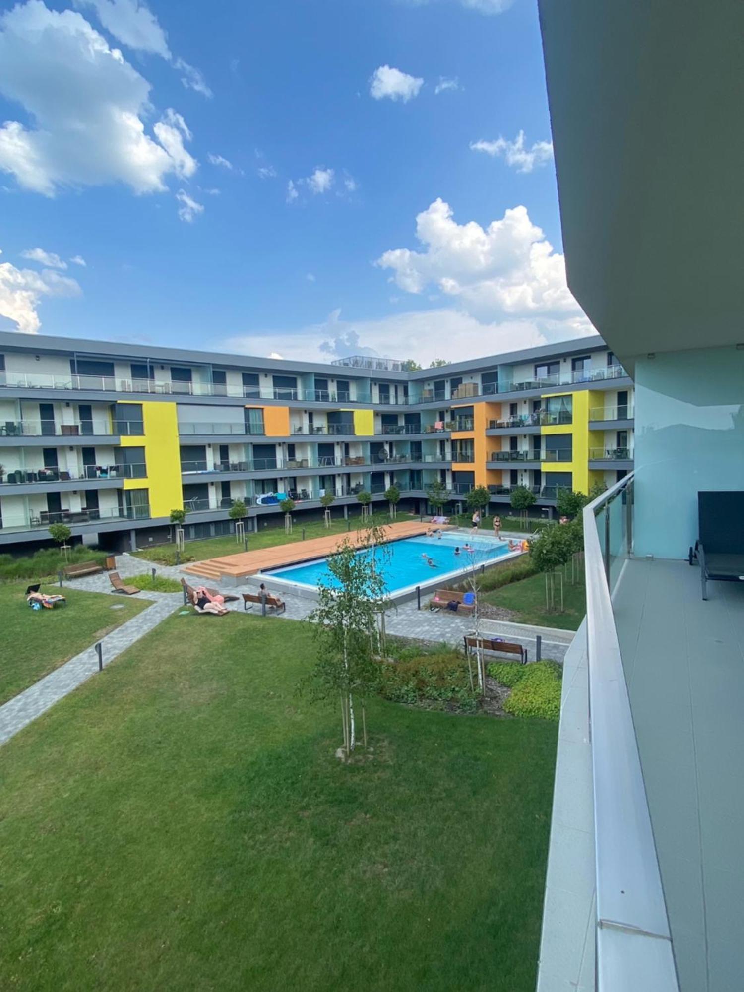 Casa Romana Apartmanok Siofok By Bltn Esterno foto
