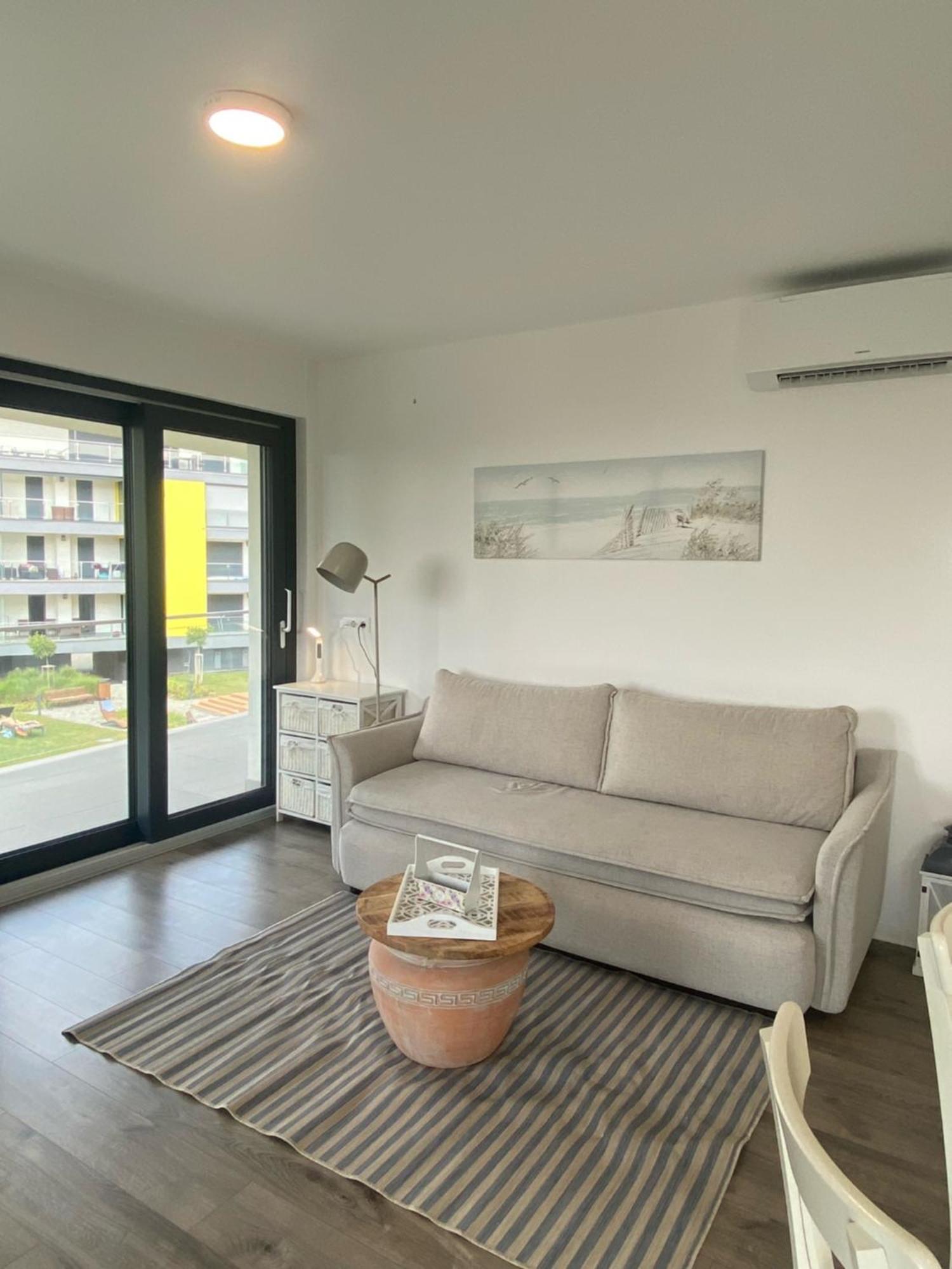 Casa Romana Apartmanok Siofok By Bltn Esterno foto
